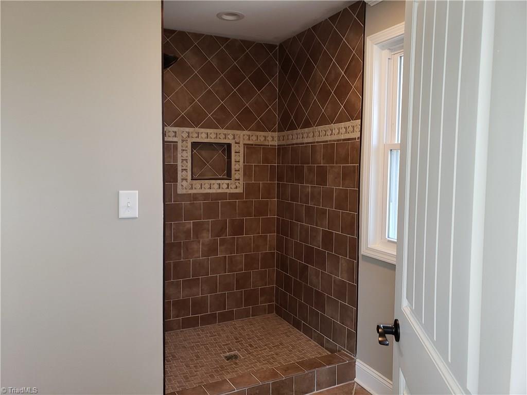 348 Green Valley Road Asheboro, NC 27205 - Photo 21 of 29 Gallery Image 21