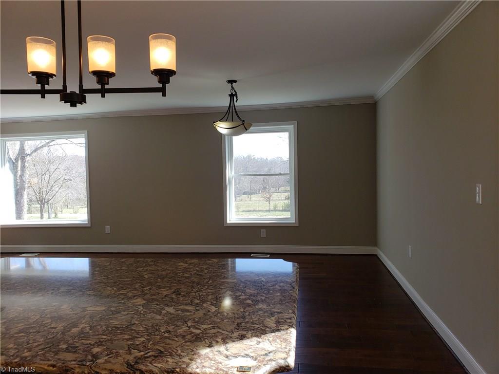 348 Green Valley Road Asheboro, NC 27205 - Photo 7 of 29 Gallery Image 7