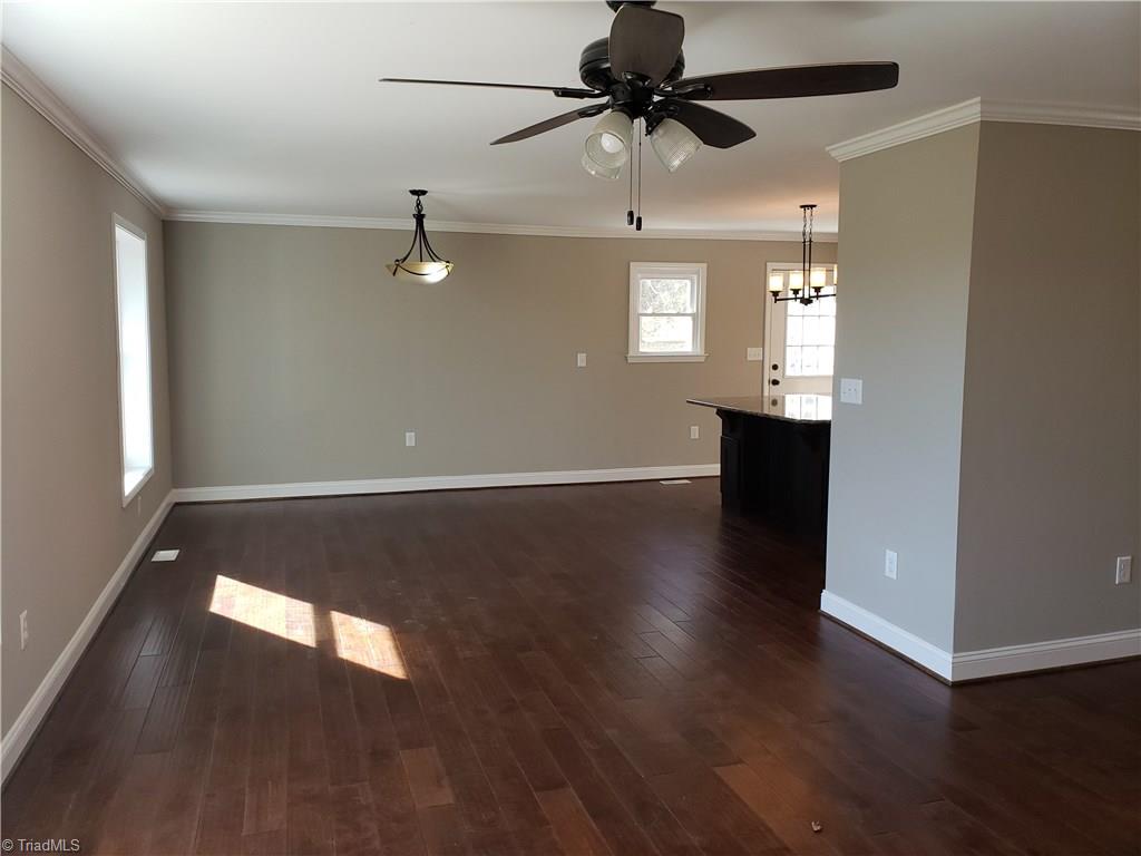 348 Green Valley Road Asheboro, NC 27205 - Photo 9 of 29 Gallery Image 9