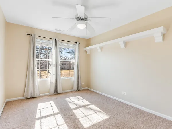 $3,000 | 2494 Stoughton Circle, Aurora, IL 60502