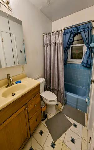 $2,900 | 14 Stuart Drive, Danbury, CT 06811