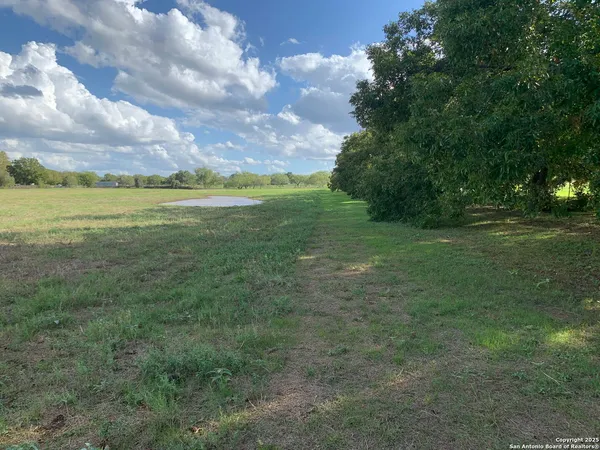 $475,000 | 263 Krams Creek Road, Seguin, TX 78155