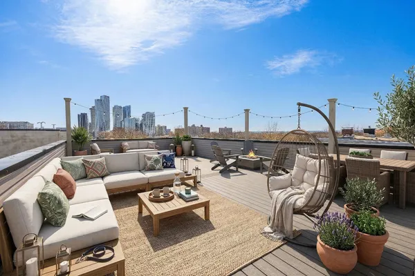 $5,450 | 121 Prospect Street, Unit 2, Jersey City, NJ 07307