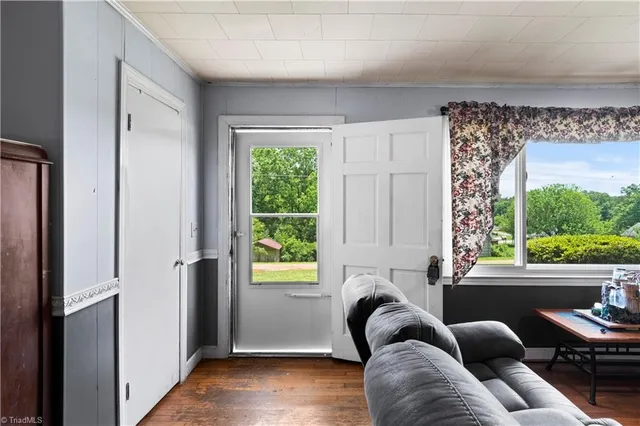 $180,000 | 415 Decatur Avenue, Elkin, NC 28621