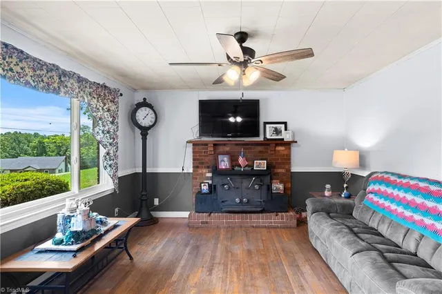 $180,000 | 415 Decatur Avenue, Elkin, NC 28621