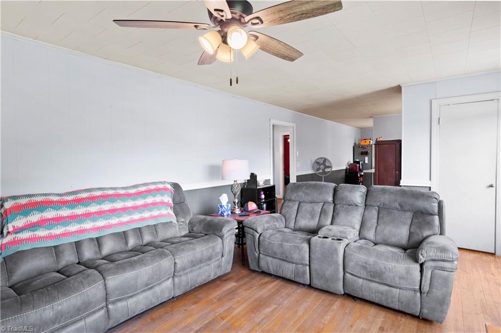 415 Decatur Avenue Elkin, NC 28621 - Photo 10 of 25 Gallery Image 10