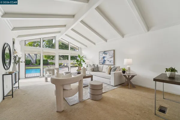 $1,945,000 | 34 Sherwood Court, Moraga, CA 94556