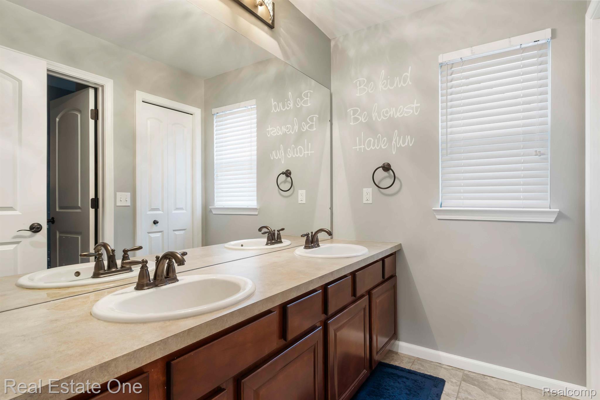 3627 Connors Drive Rochester, MI 48307 - Photo 21 of 29 Gallery Image 21