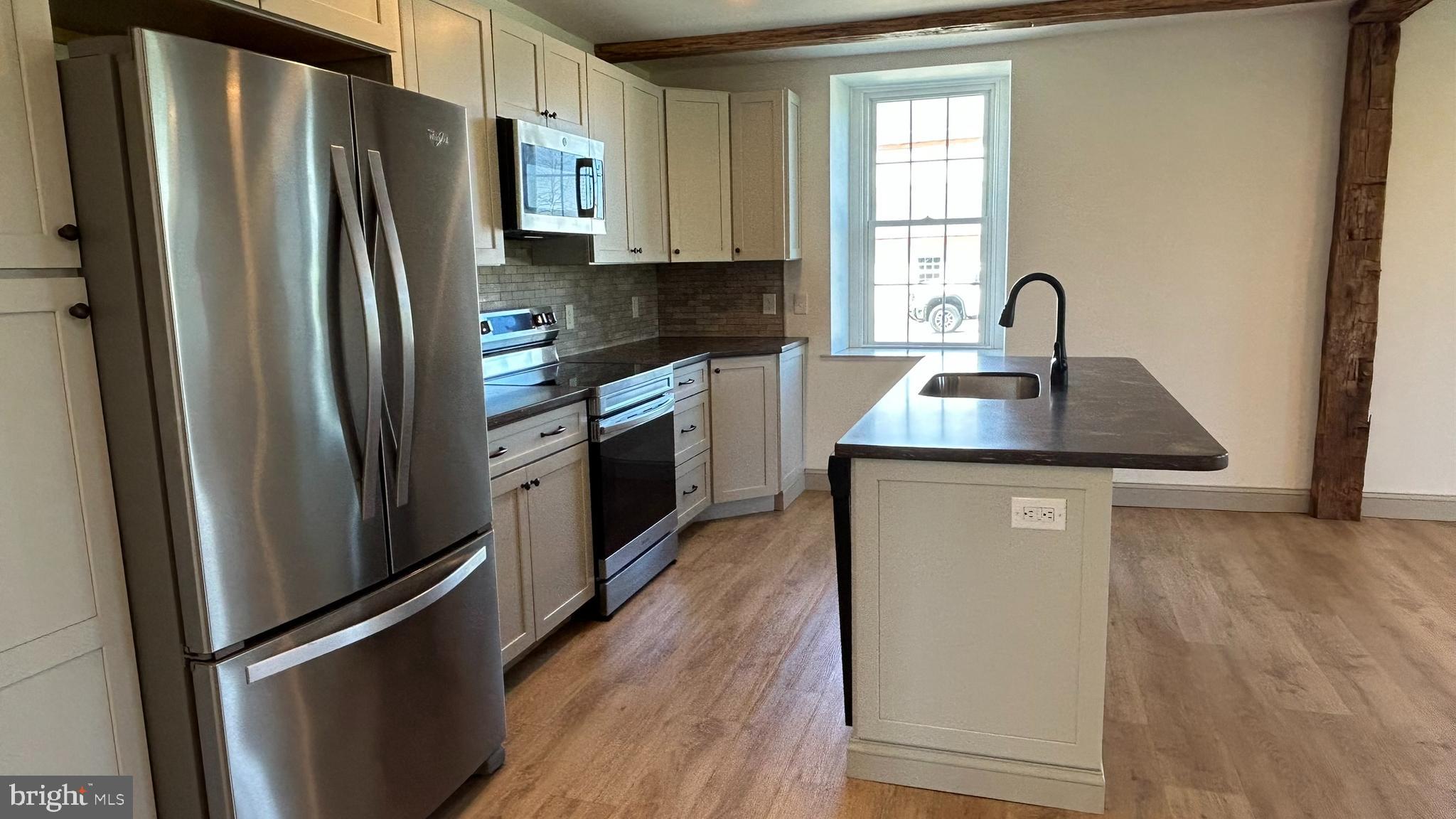 165 Ammon Road Elverson, PA 19520 - Photo 14 of 32 Kitchen