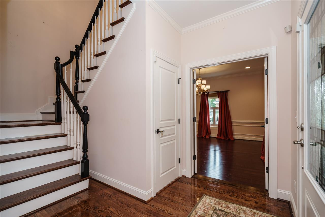 119 East Whitaker Mill Road Raleigh, NC 27608 - Photo 3 of 23 Photo 3