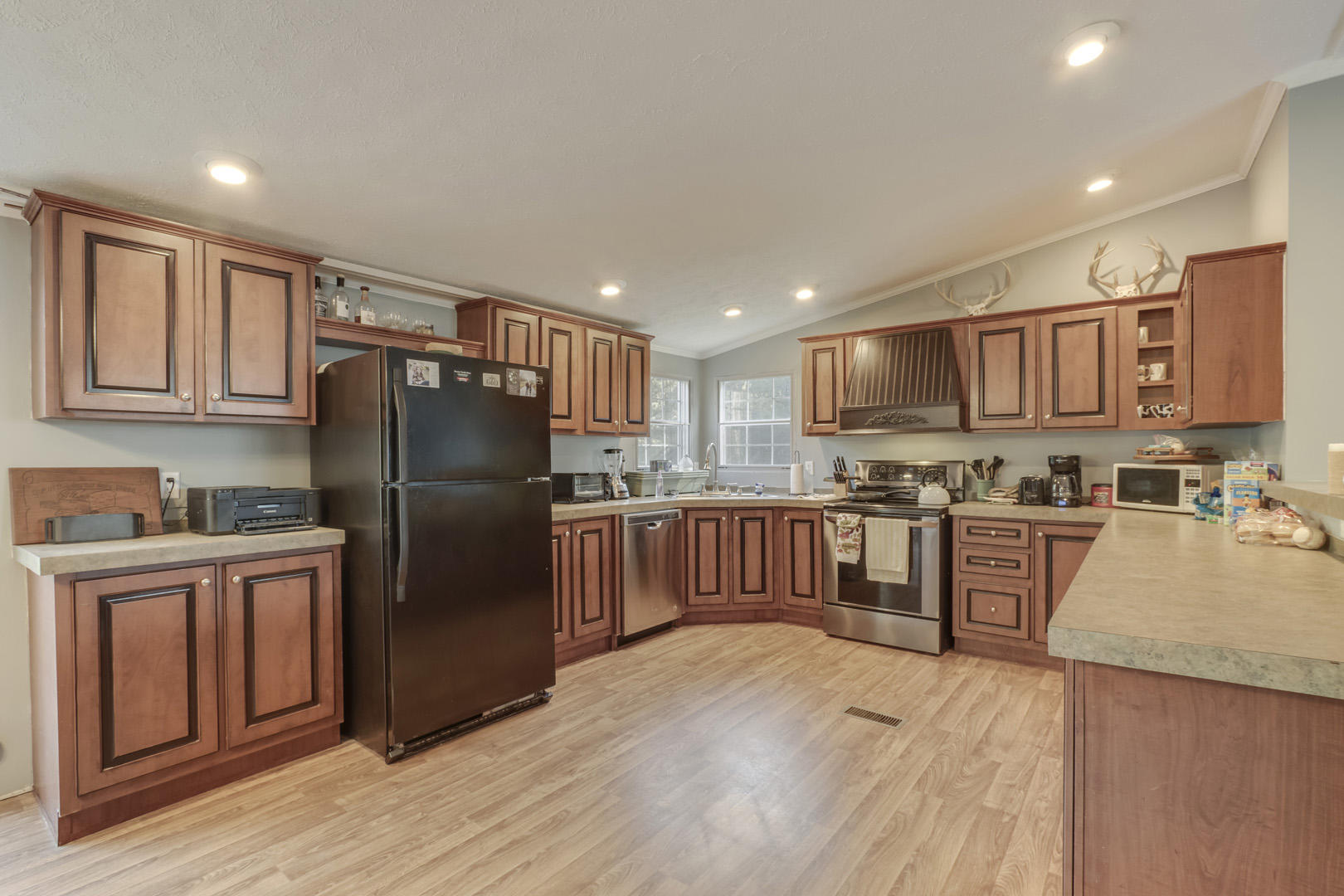 754 Plank Road Decatur, TN 37322 - Photo 10 of 27 10_PlankRoad_754_Kitchen01