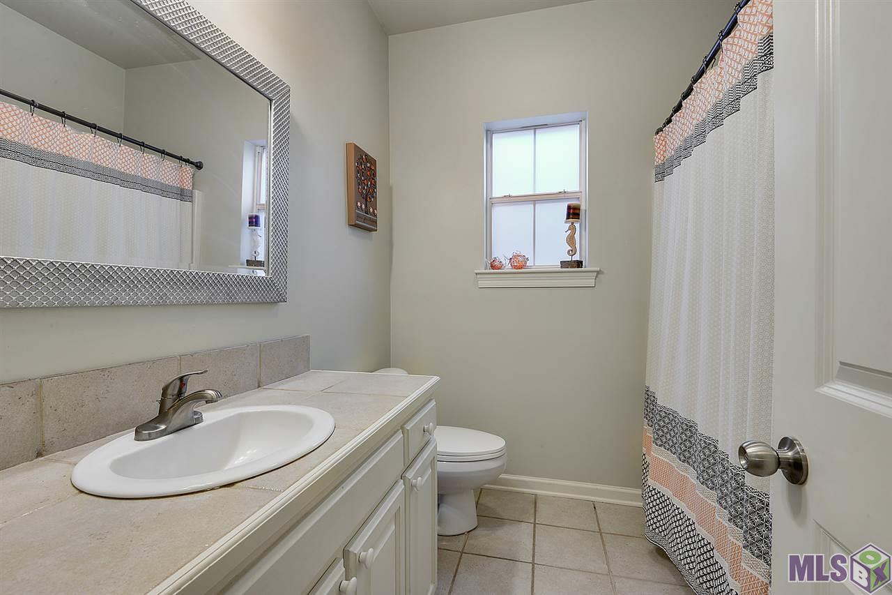 10427 Springrose Avenue Baton Rouge, LA 70810 - Photo 15 of 17