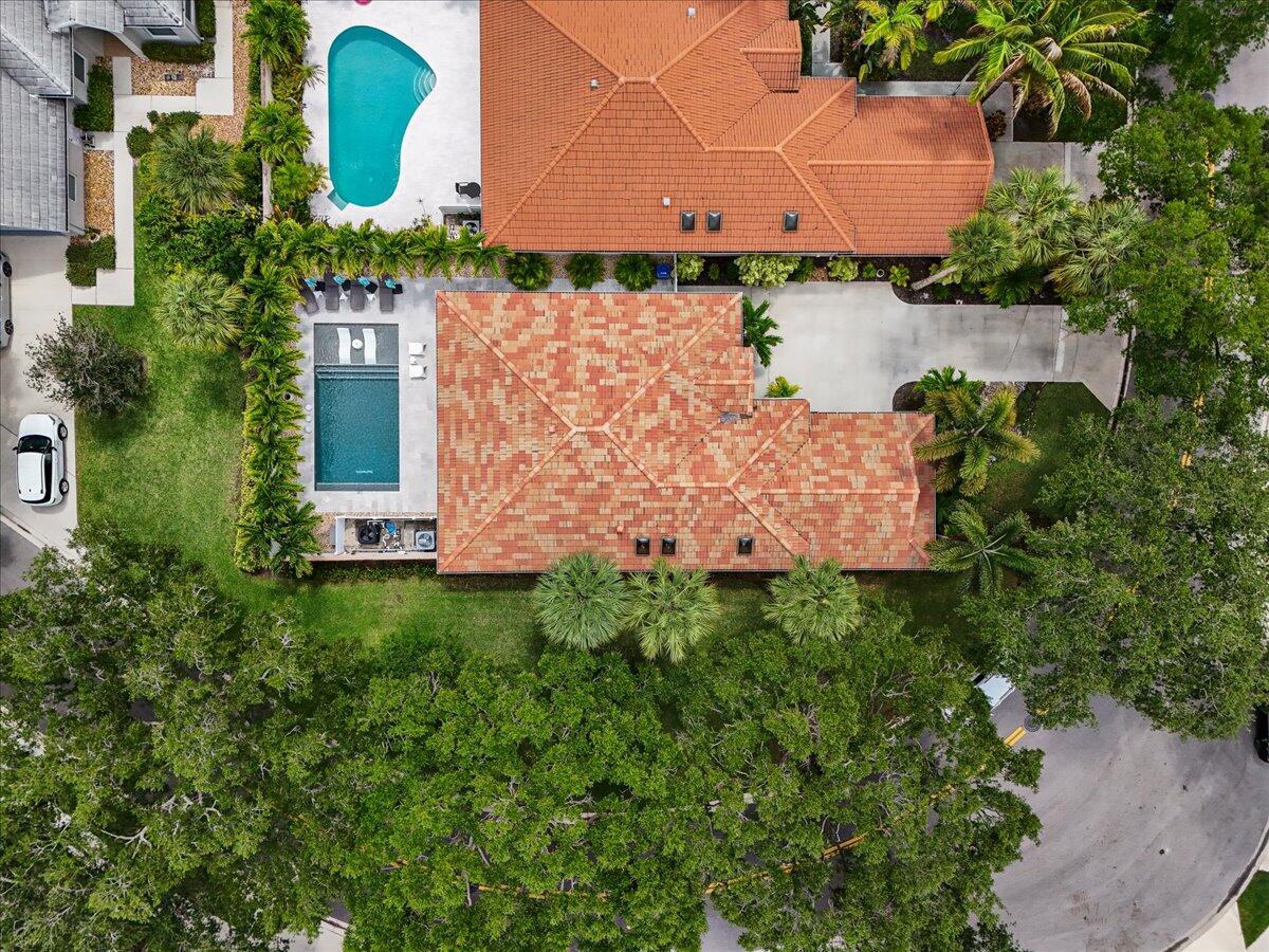 169 Hampton Circle Jupiter, FL 33458 - Photo 27 of 30 169 Hampton Circle