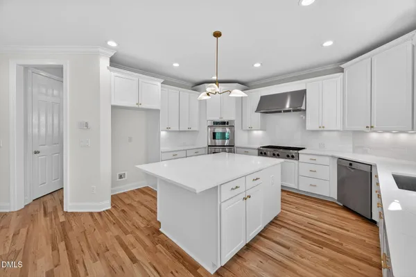$1,545,000 | 202 Lantern Ridge Lane, Cary, NC 27519