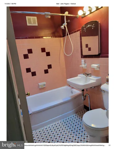 $250,000 | 2905 Hellerman Street, Philadelphia, PA 19149