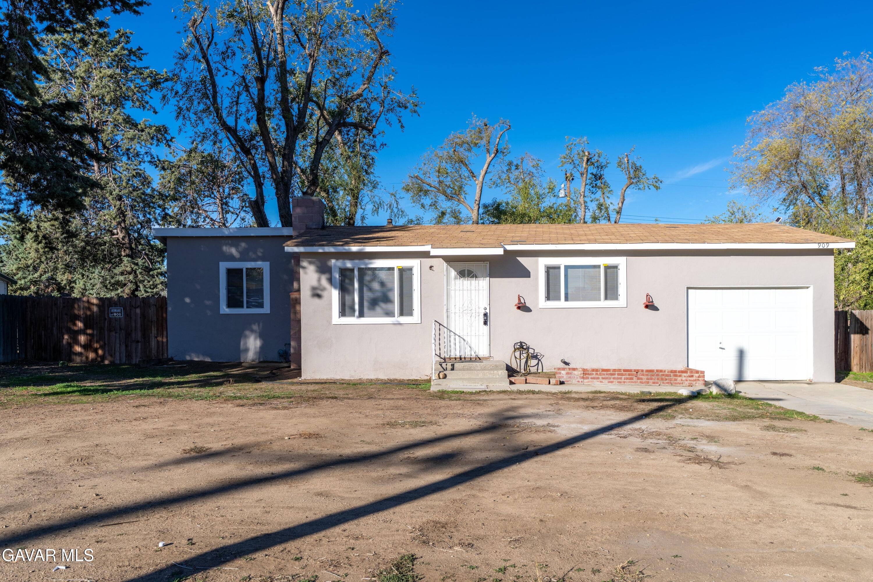 909 South Curry Street Tehachapi, CA 93561 - Photo 1 of 17 JYP00014-HDR