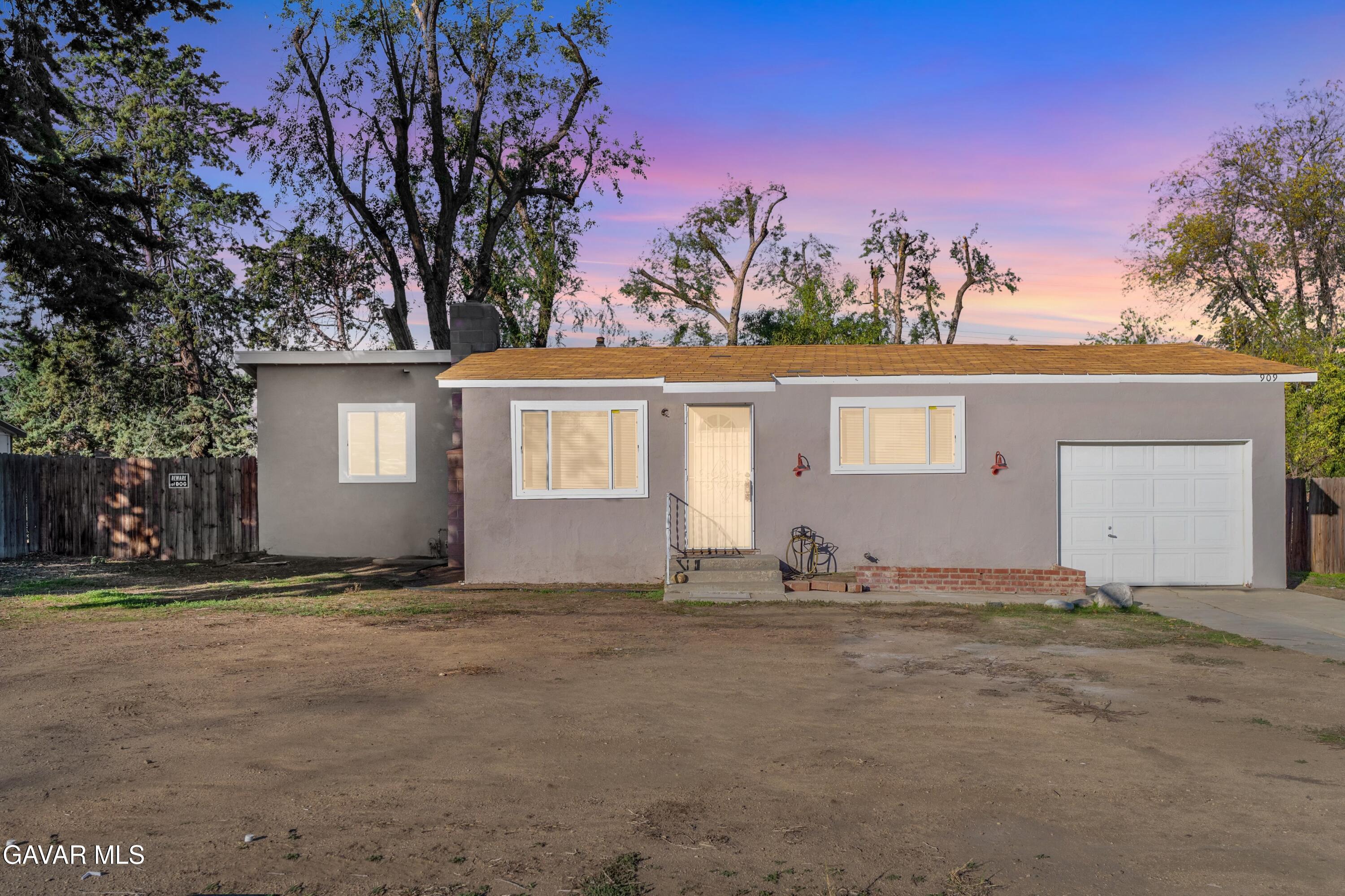 909 South Curry Street Tehachapi, CA 93561 - Photo 17 of 17 JYP00014-HDR