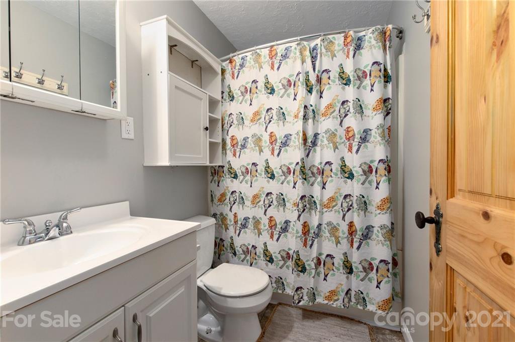 127 Avondale Ridge Road Asheville, NC 28803 - Photo 14 of 21 Gallery Image 14