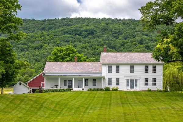 $950,000 | 13 Bliss Road, Tinmouth, VT 05757