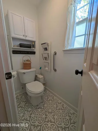 $475,000 | 122 Barco Road, Barco, NC 27917