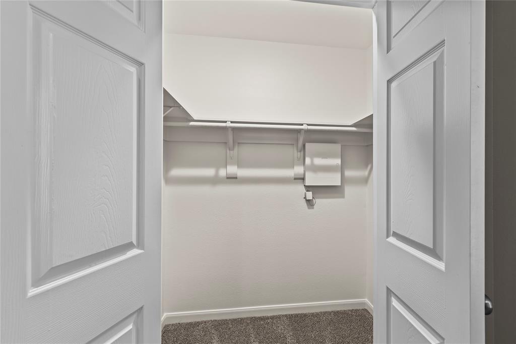 2723 Parsons Street Dallas, TX 75215 - Photo 24 of 28 a view of closet