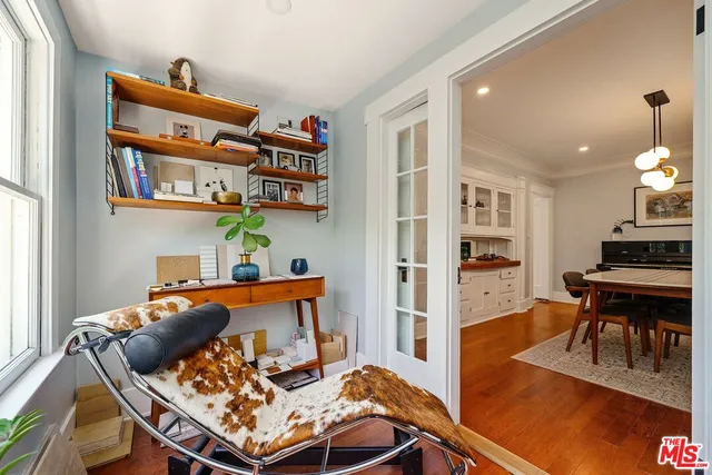 $2,399,000 | 7030 De Longpre Avenue, Los Angeles, CA 90028