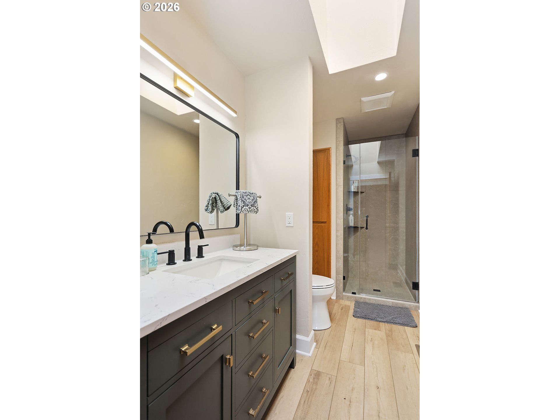 201 Northwest Country Place Road White Salmon, WA 98672 - Photo 34 of 48