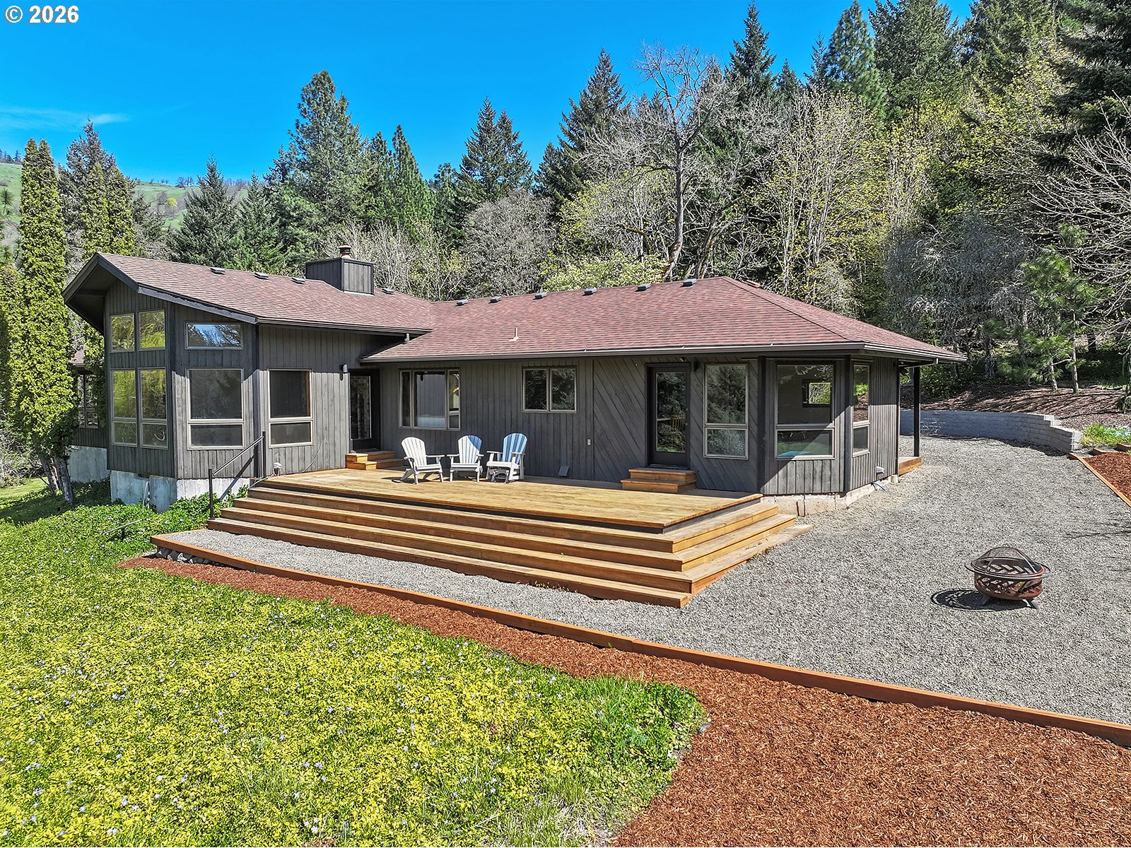 201 Northwest Country Place Road White Salmon, WA 98672 - Photo 36 of 48