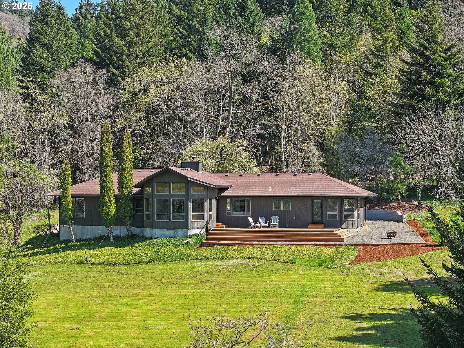 201 Northwest Country Place Road White Salmon, WA 98672 - Photo 37 of 48