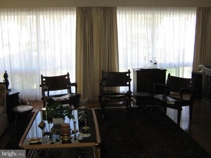 4003 Ferrara Drive Silver Spring, MD 20906 - Photo 20 of 29 a room with furniture and a window