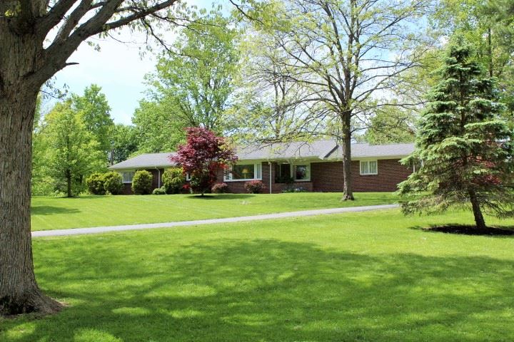 2307 North River Road Marion, IN 46952 - Photo 1 of 23 Gallery Image 1