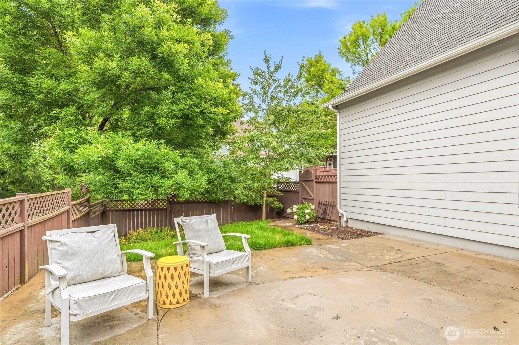 17123 Parkside Way Southeast Renton, WA 98058 - Photo 14 of 30
