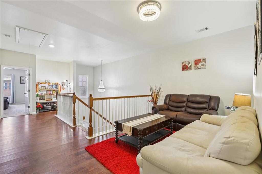 4750 Hastings Terrace Alpharetta, GA 30005 - Photo 13 of 25