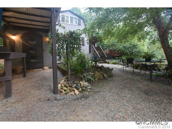 91 Davidson Gap Road Leicester, NC 28748 - Photo 3 of 23 Gallery Image 3