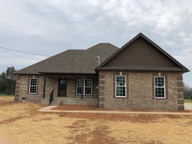 396 Coopertown Road Unionville, TN 37180 - Photo 1 of 12 Front of house with decorative brick and shake accents.