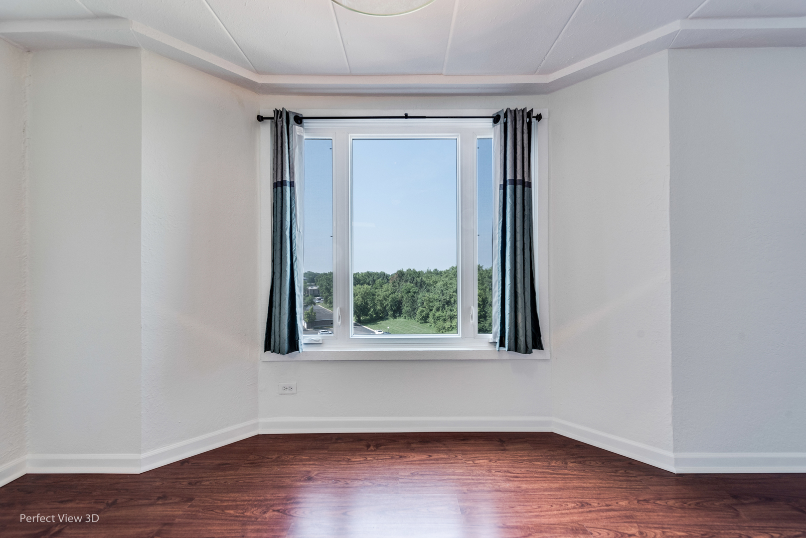 1 Renaissance Place, Unit 622 Palatine, IL 60067 - Photo 7 of 22 a view of a small space with wooden floor and a window