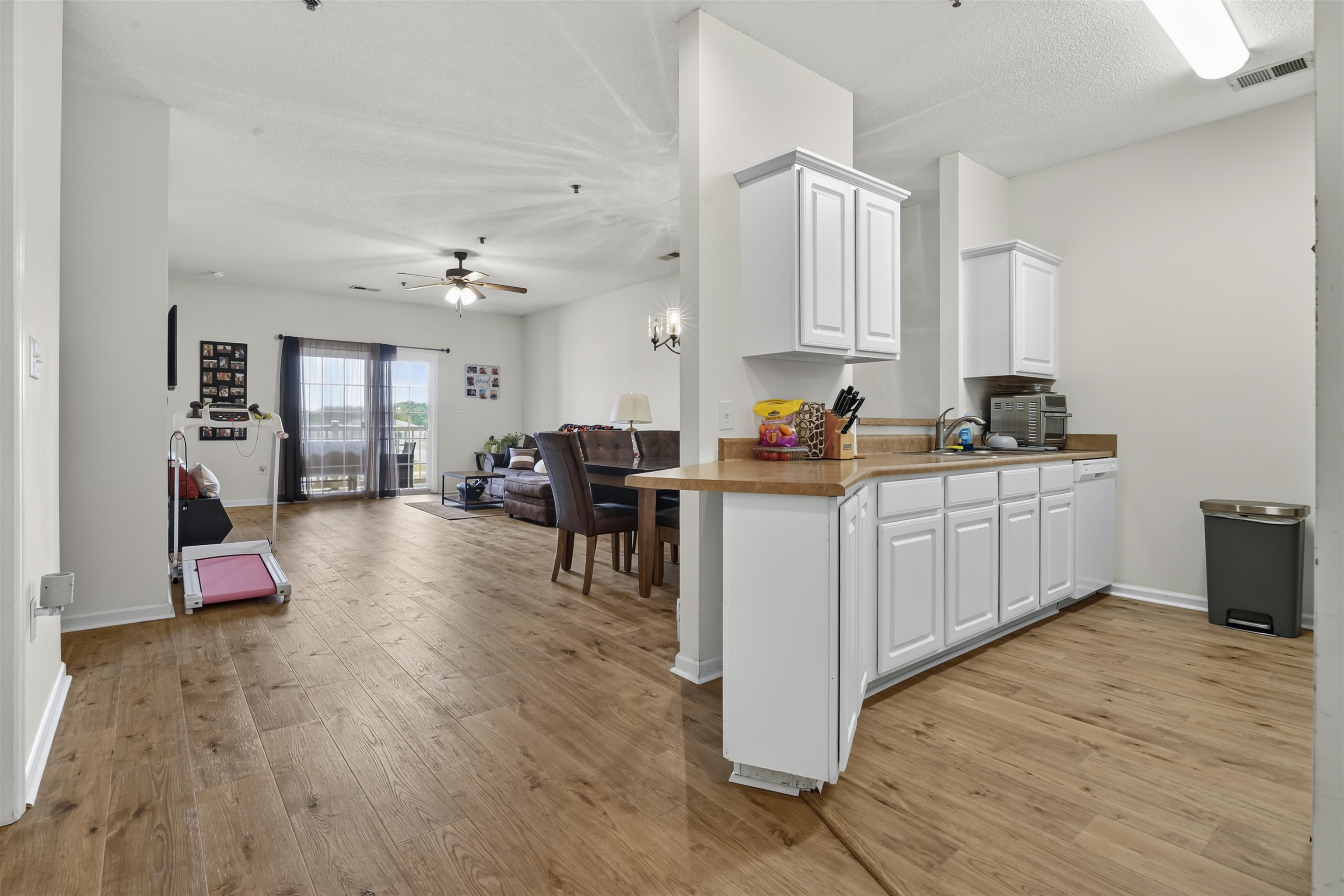 2070 Cross Gate Boulevard, Unit 303 Myrtle Beach, SC 29575 - Photo 8 of 27