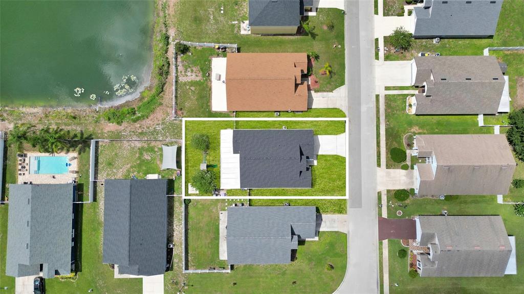 8335 Adele Road Lakeland, FL 33810 - Photo 3 of 30
