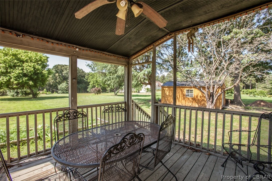 6712 Fields Landing Road Hayes, VA 23072 - Photo 22 of 38