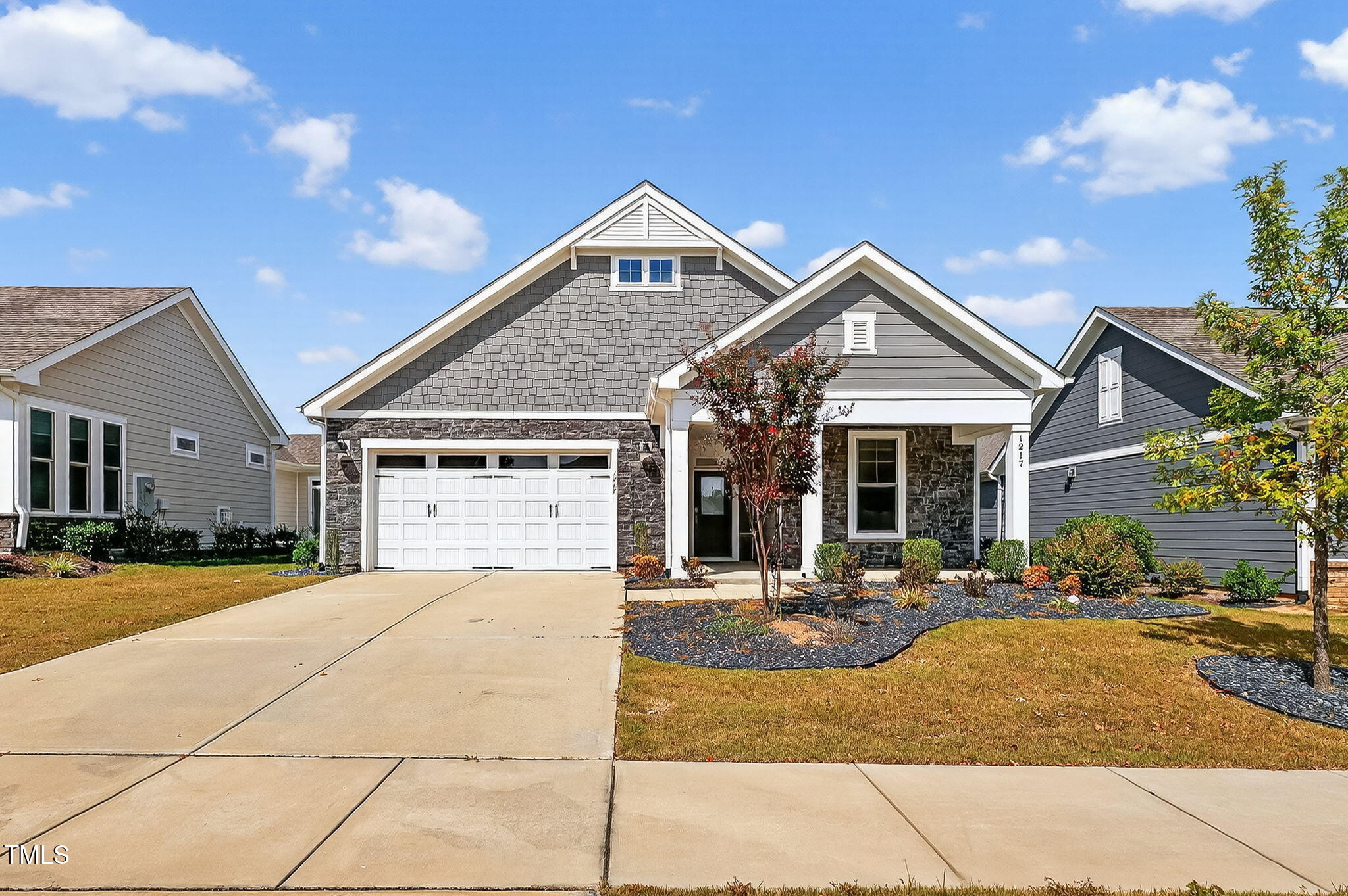 1217 Linkwood Way Fuquay-Varina, NC 27526 - Photo 3 of 44 a front view of house with yard