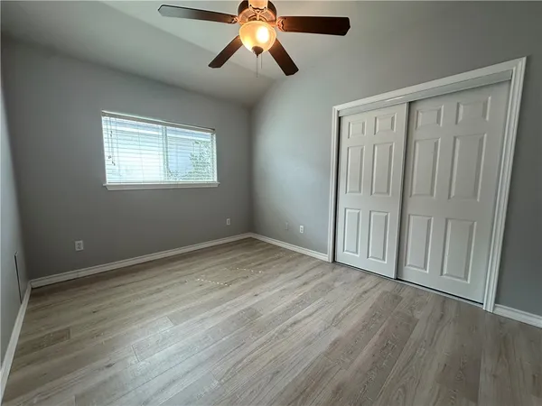 $2,200 | 2000 Westwood Drive, Portland, TX 78374