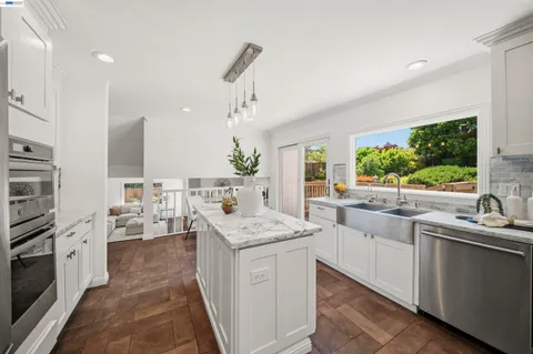$1,749,998 | 11263 Rolling Hills Drive, Dublin, CA 94568