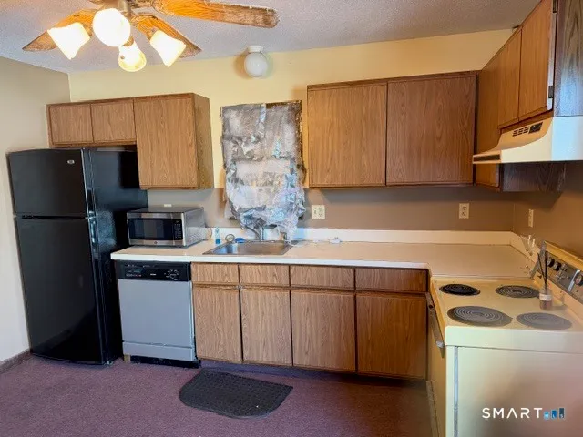 $1,150 | 483 Chestnut Hill Avenue, Waterbury, CT 06704