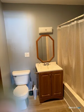 $1,150 | 483 Chestnut Hill Avenue, Waterbury, CT 06704