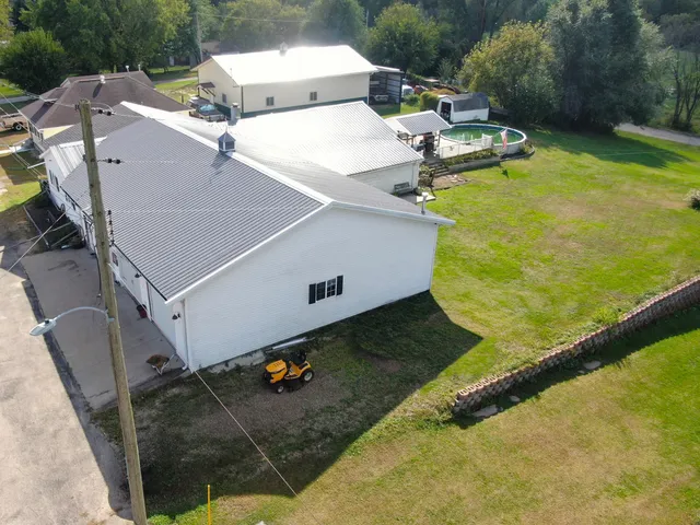 $259,999 | 220 2nd Street, Bell Center, WI 54631