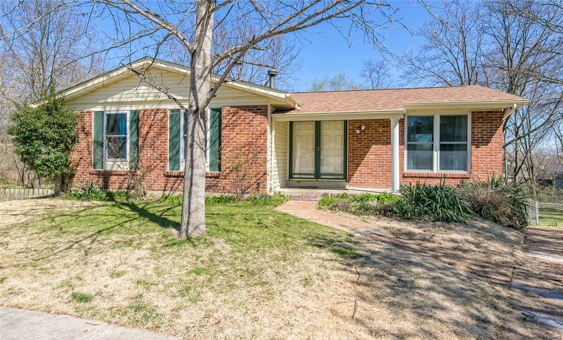 667 Walnut Point Court Ballwin, MO 63021 - Photo 26 of 35