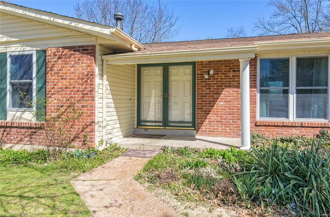 667 Walnut Point Court Ballwin, MO 63021 - Photo 30 of 35