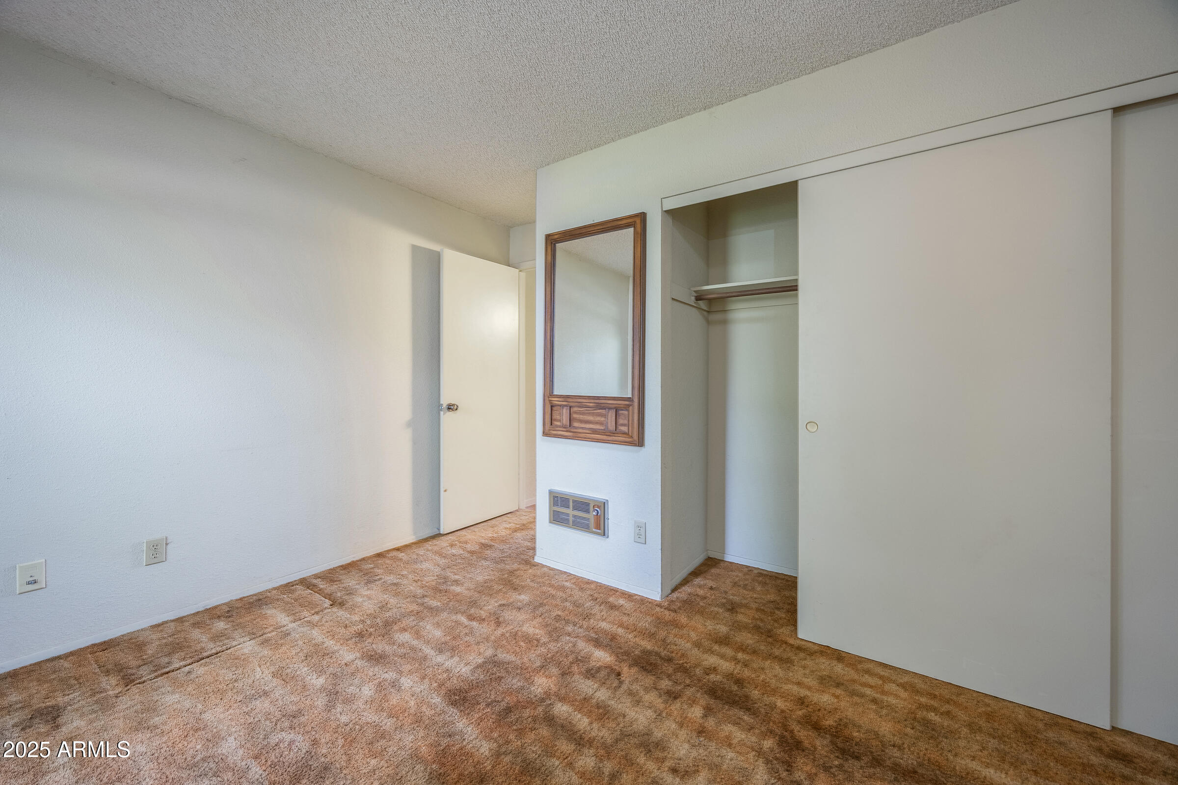 17980 Walapai Road, Unit 19A Munds Park, AZ 86017 - Photo 31 of 32 a view of an empty room and window