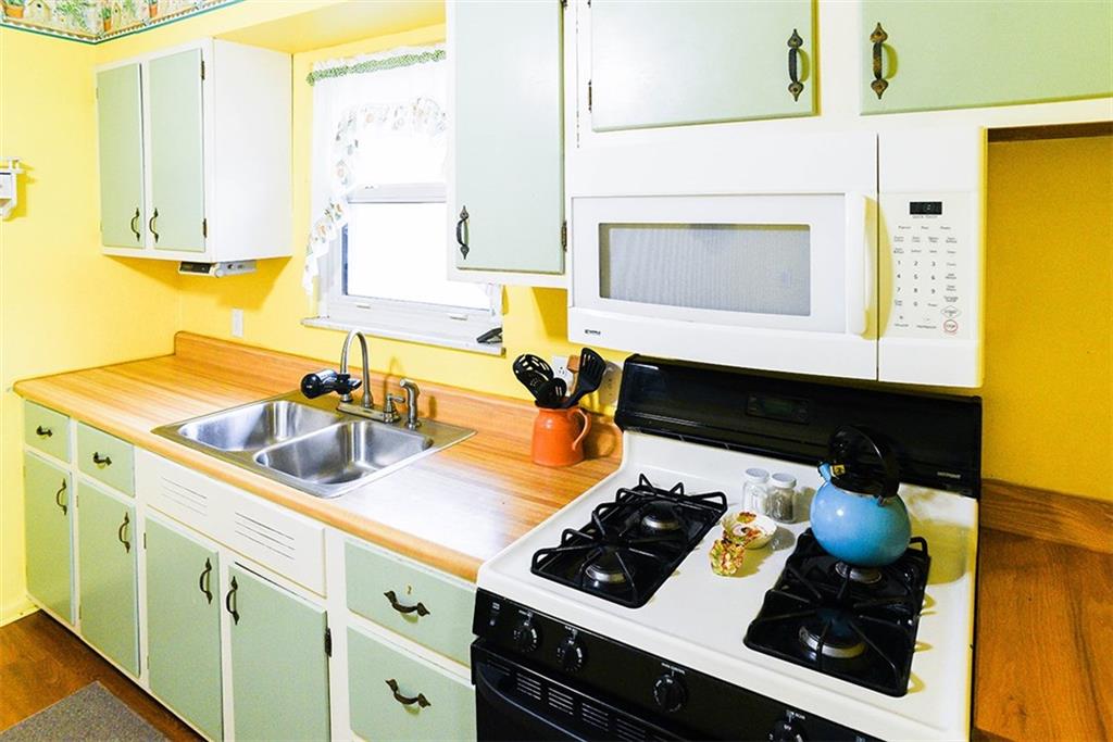 45 Privateroad 5000 Indiana, PA 15701 - Photo 7 of 22 Kitchen