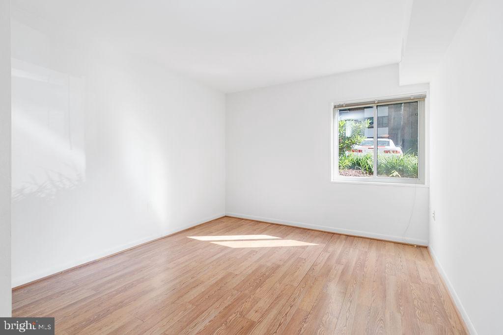 1414 Northgate Square, Unit 14142A Reston, VA 20190 - Photo 17 of 27 Gallery Image 17